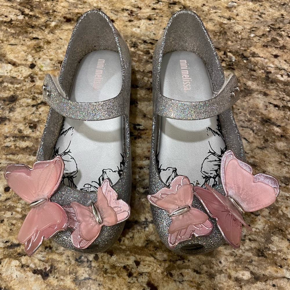 Mini Melissa Ultra Girl Butterfly, Girls Size 10